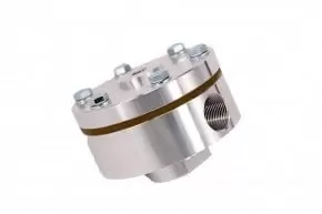 Outlet valve for pneumatic remote control with double control line