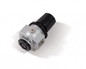 Pressure regulator 3/8 "