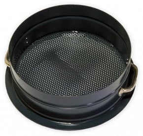 Sandblasting media sieve for premium fine sandblasting devices